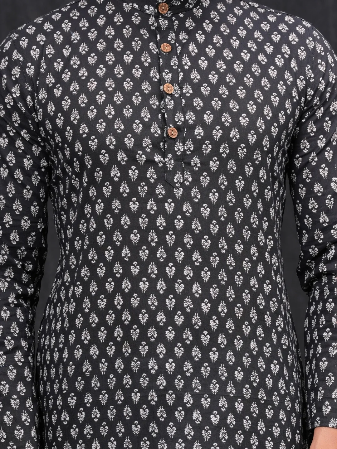 Black Flower Printed Cotton kurta & Pyjama Set - Image 3
