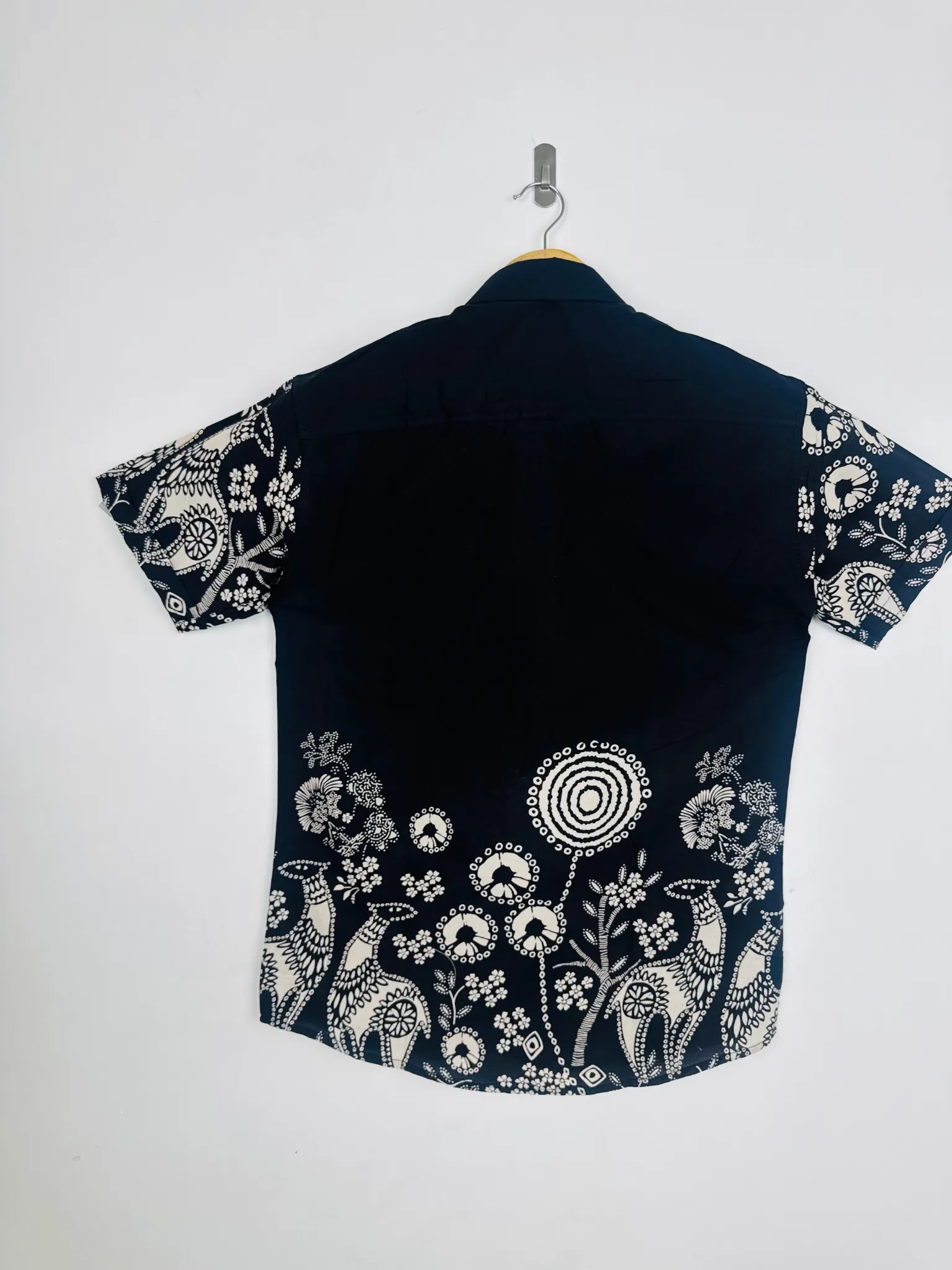 Black placement Half Sleeves Shirt - Image 3