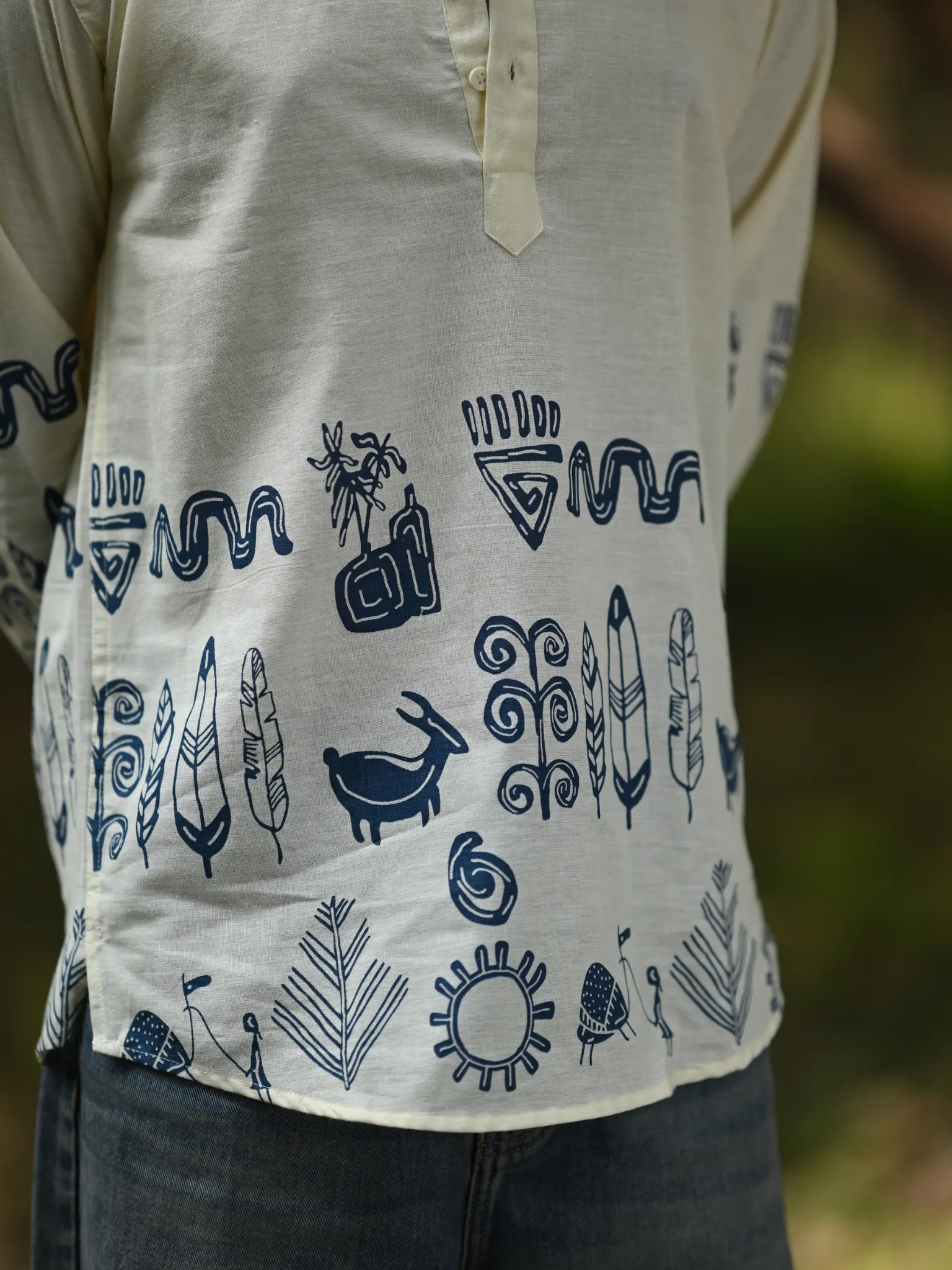 Blue Tribal Printed Cotton short kurta - Image 3