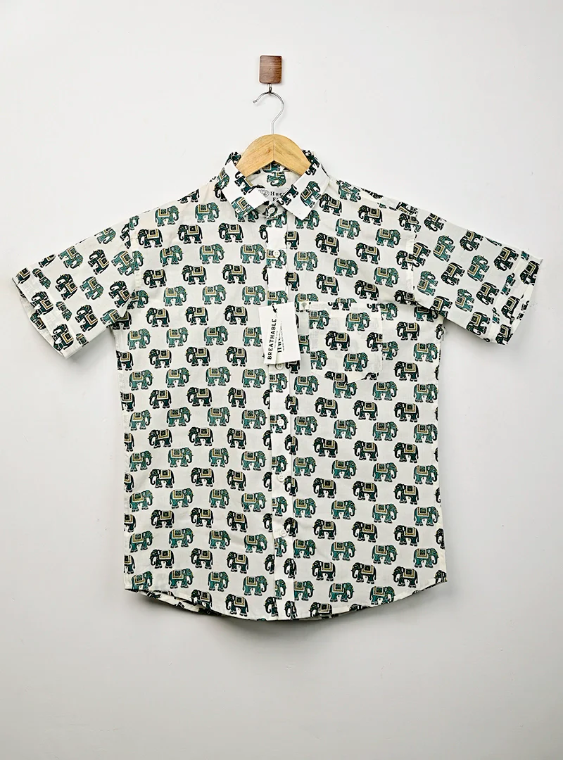 Green/Black Elephant Printed Half Sleeves Shirt - Image 2