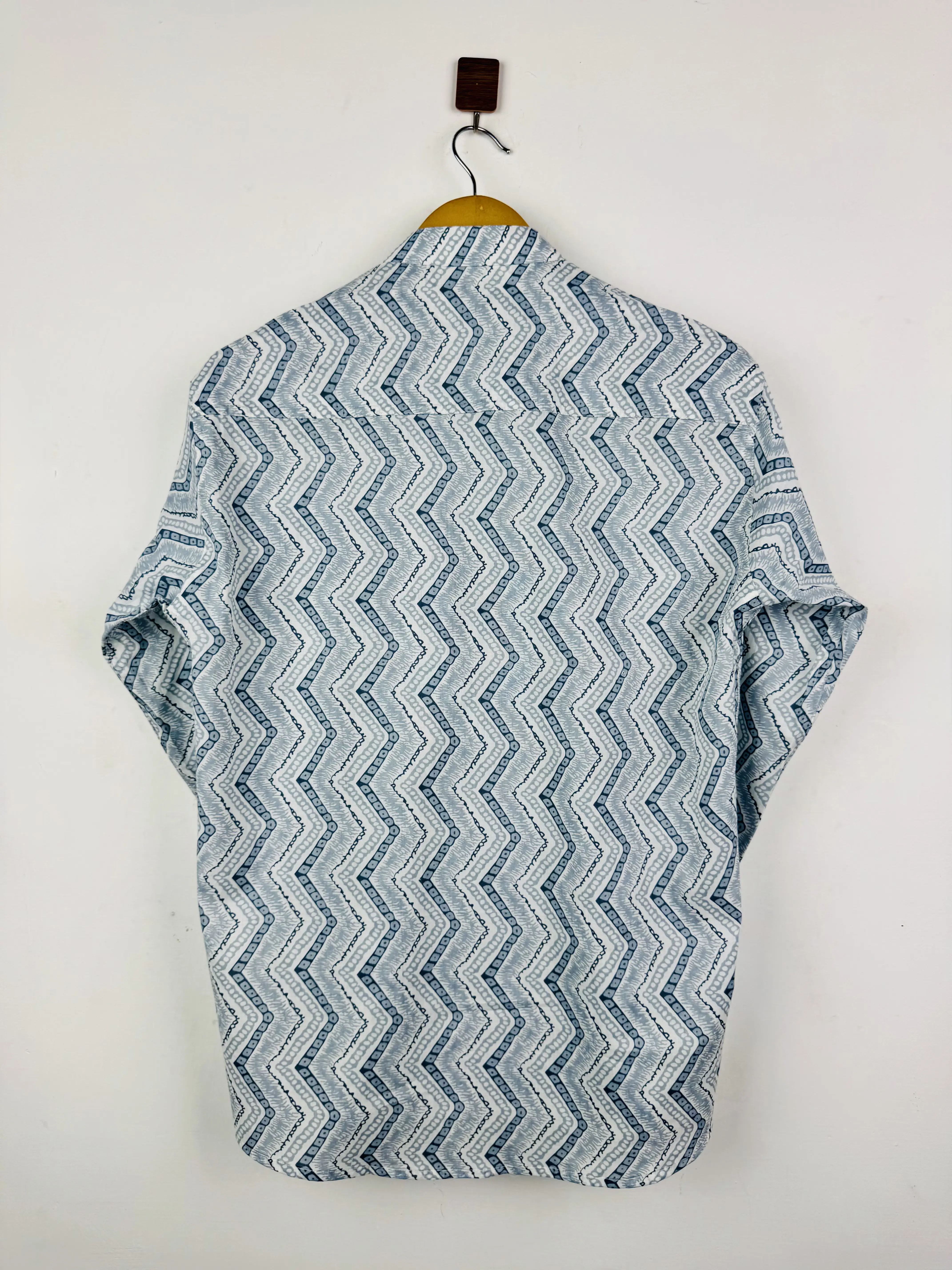 Grey WHITE ZIGZAG Short Kurta - Image 3