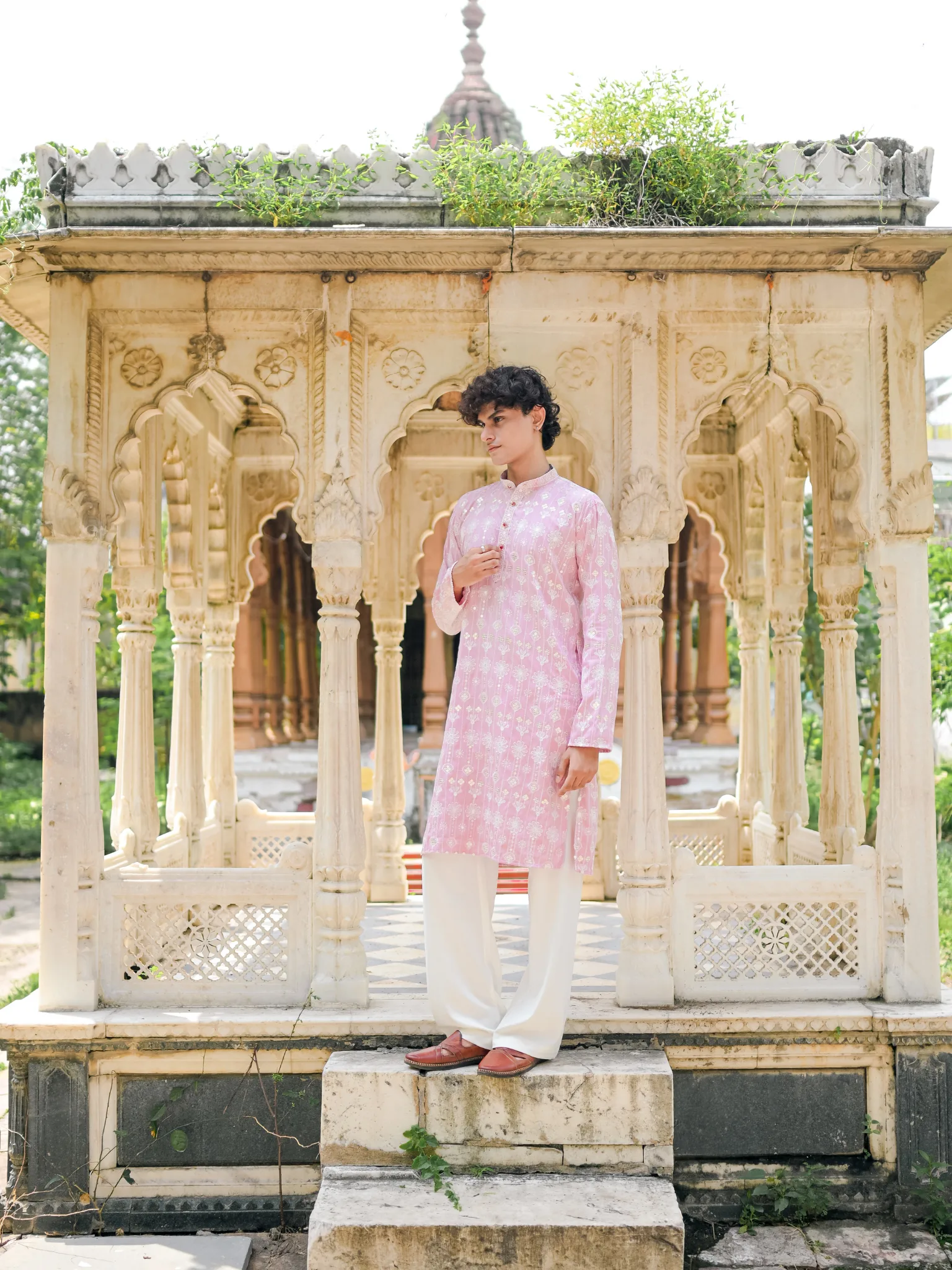 Pink Thread And Mirror Work Long Kurta - Image 3