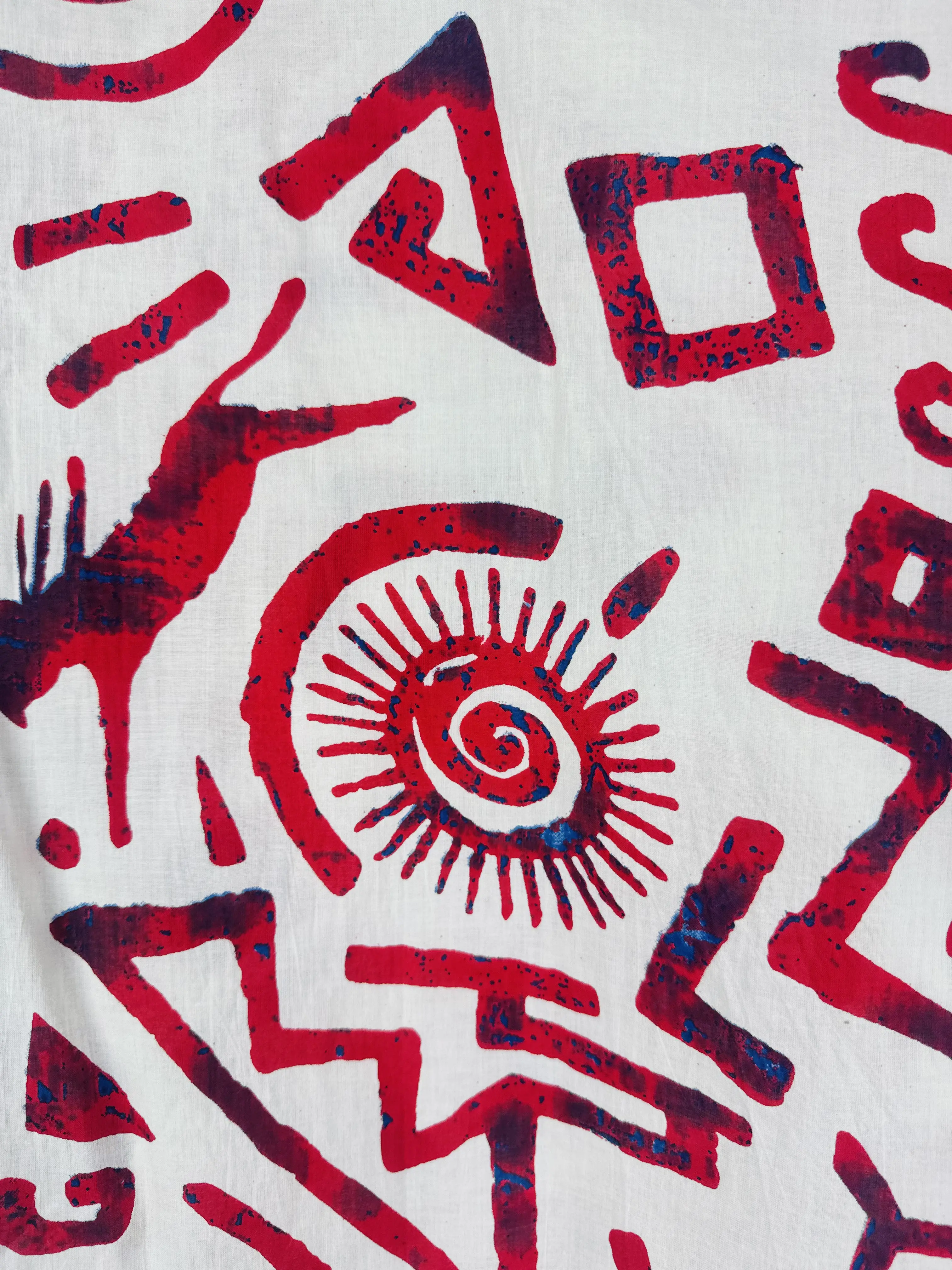 Red Celestial Printed Short Kurta - Image 5
