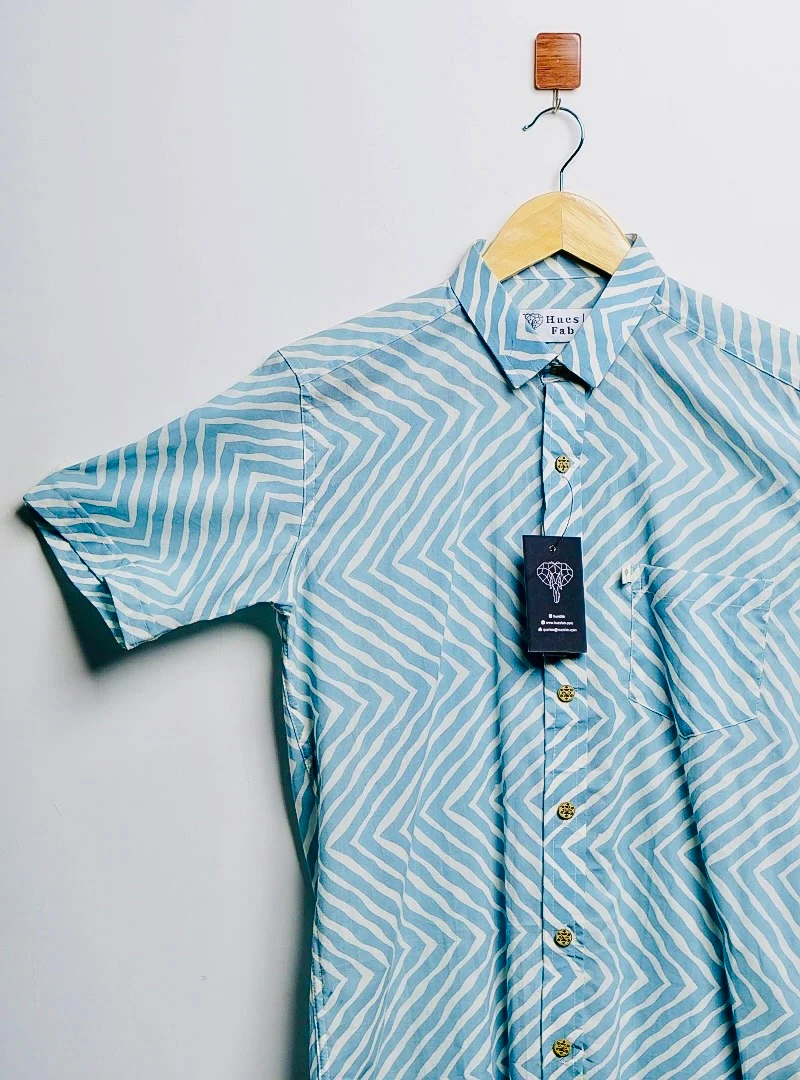 sky blue zigzag half-sleeves shirt