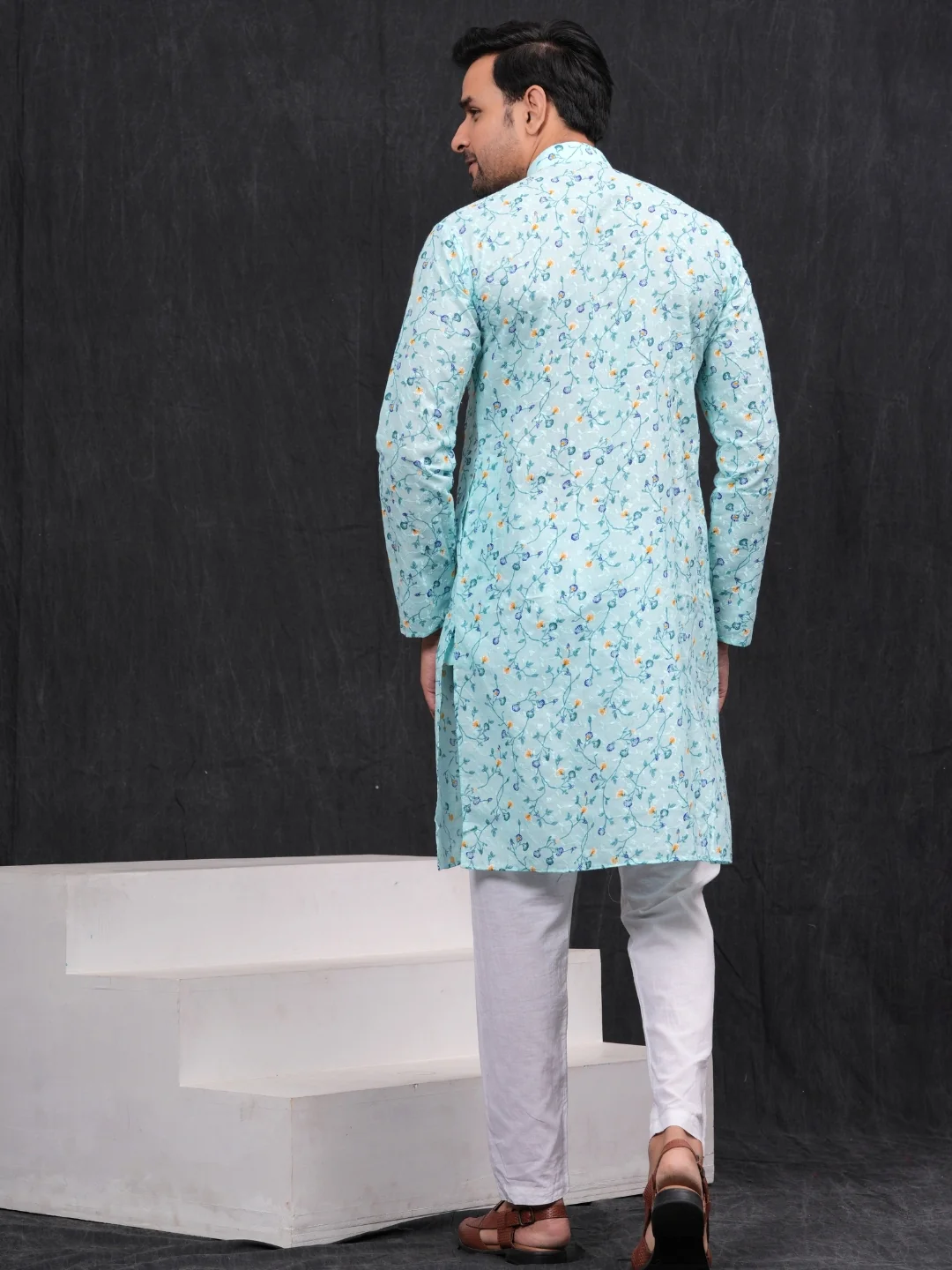 SkyBlue Chikankari Leaf Printed Kurta & Pajama Set - Image 2