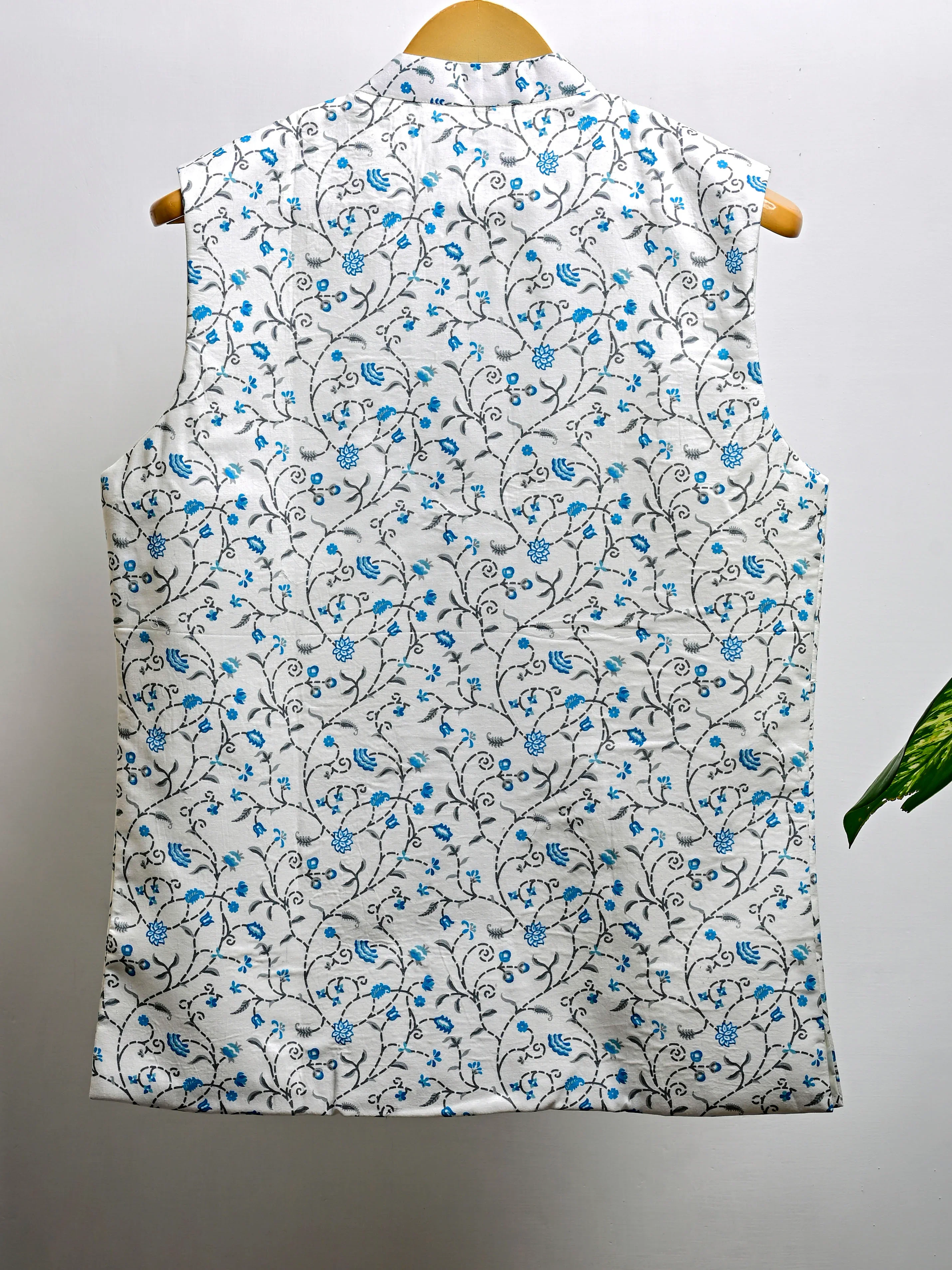 White Blue Floral Block Printed Nehru Jacket - Image 4